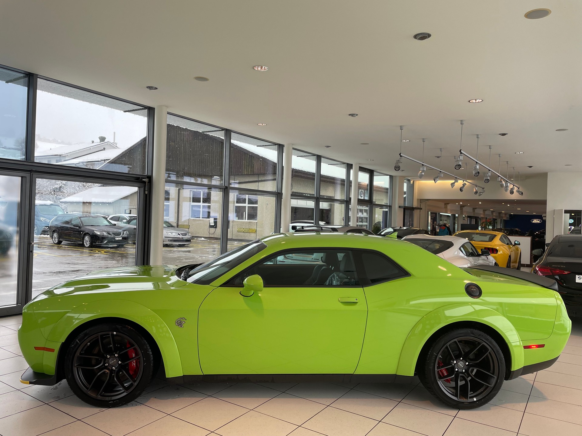 DODGE SRT Challenger Hellcat Widebody Jailbreak LAST CALL-showroom-element-3