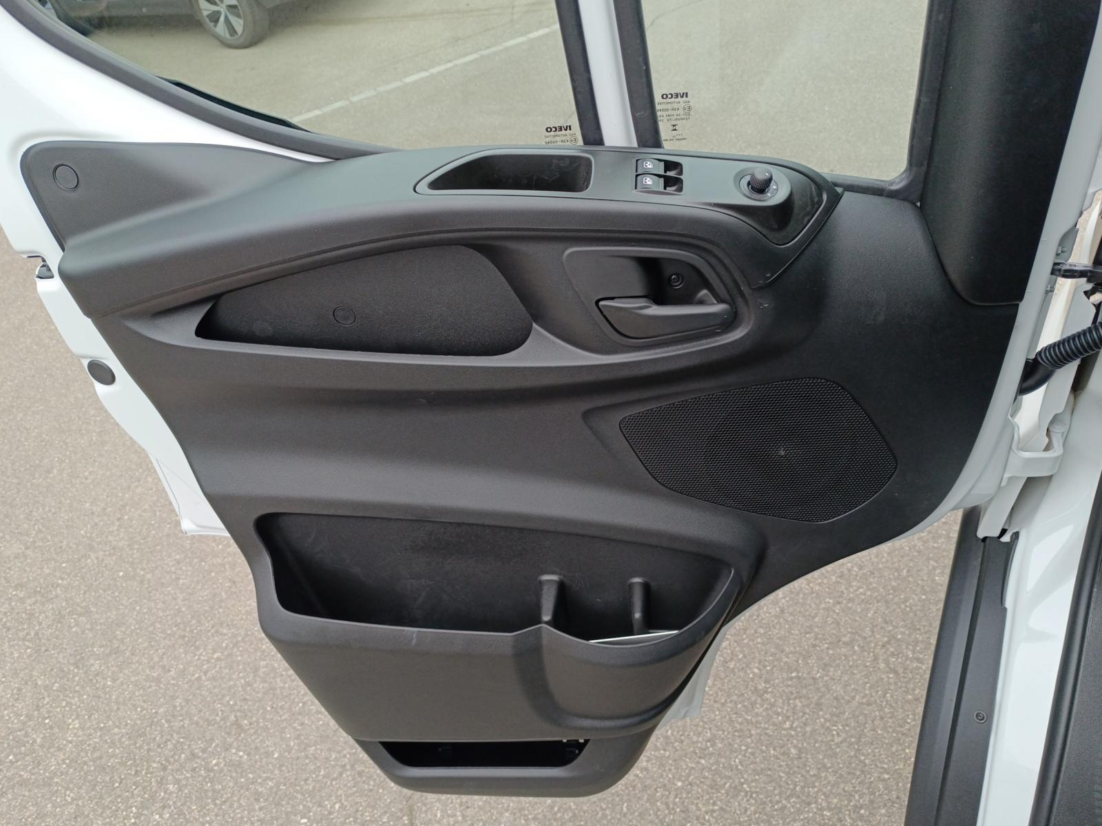IVECO eDaily 35S14E V Kaw.3520L Electric-image-5