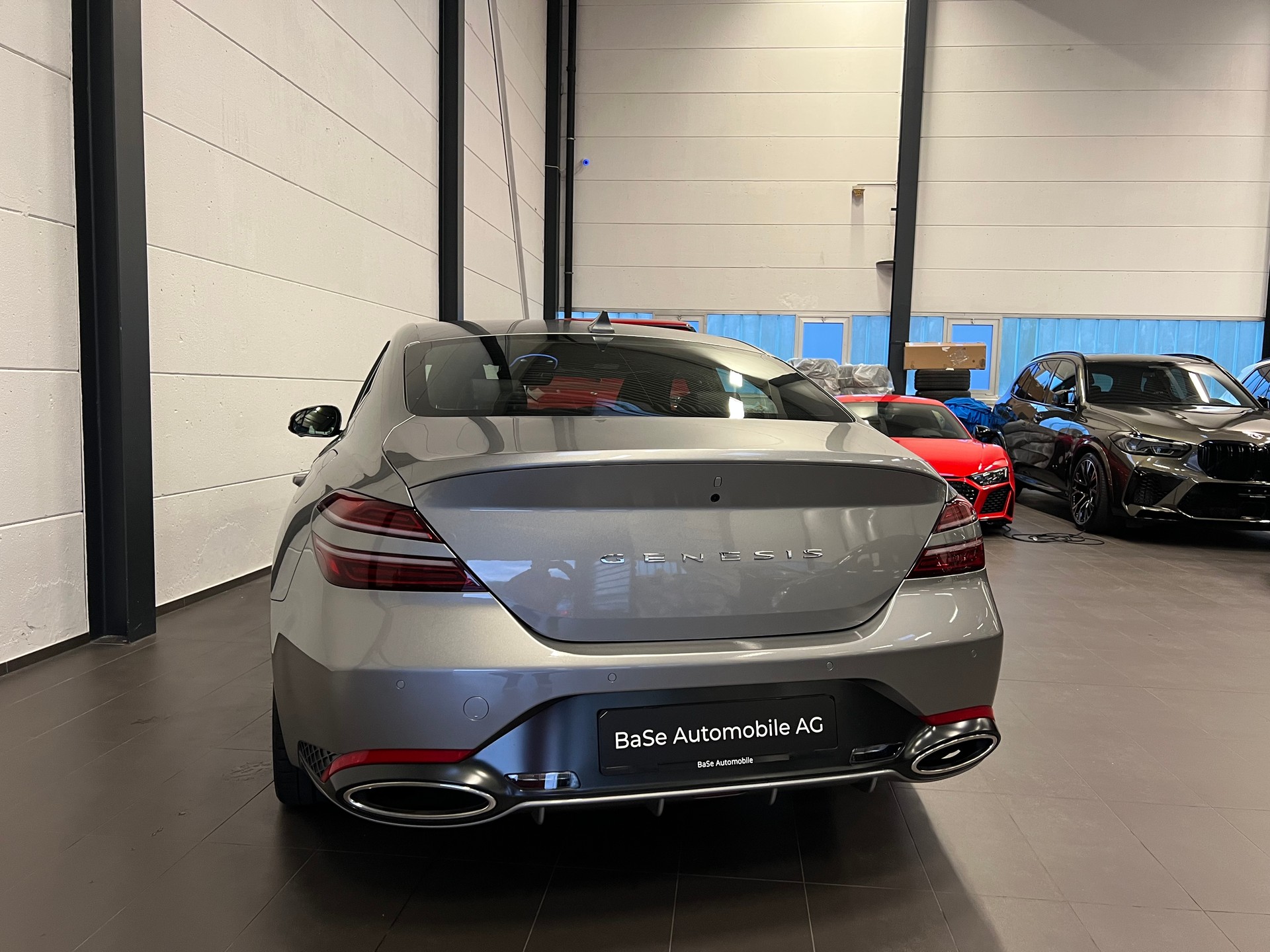 GENESIS G70 2.0 TGDI Sport AT8 AWD-image-14