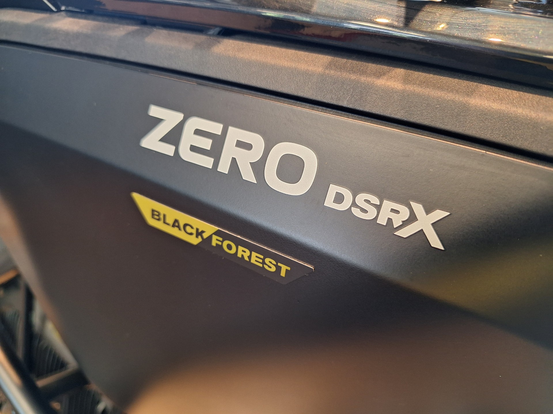 ZERO Blackforest-image-6