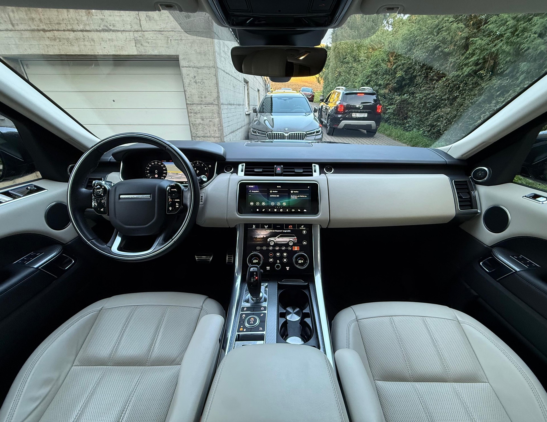 LAND ROVER Range Rover Sport 3.0 V6 S/C HSE Dynamic Automatic *Facelift*-image-10