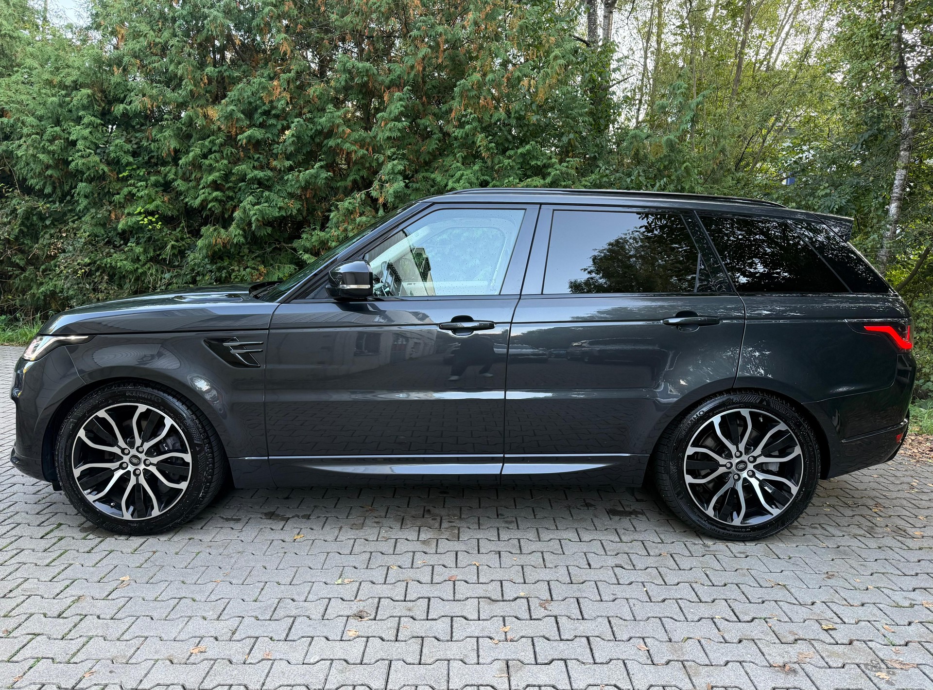 LAND ROVER Range Rover Sport 3.0 V6 S/C HSE Dynamic Automatic *Facelift*-showroom-element-1