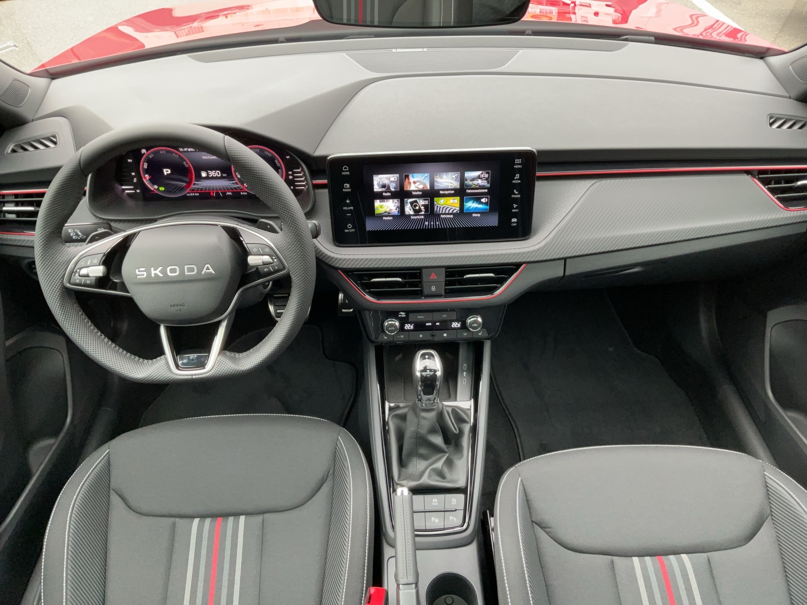 SKODA Kamiq 1.5 TSI Monte Carlo DSG-image-7