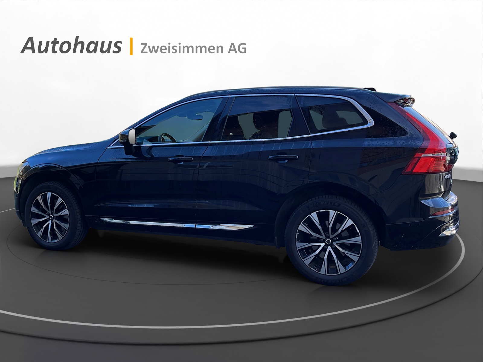 VOLVO XC60 B4 Diesel Mild Hybrid AWD Plus Bright Geartronic-showroom-element-2
