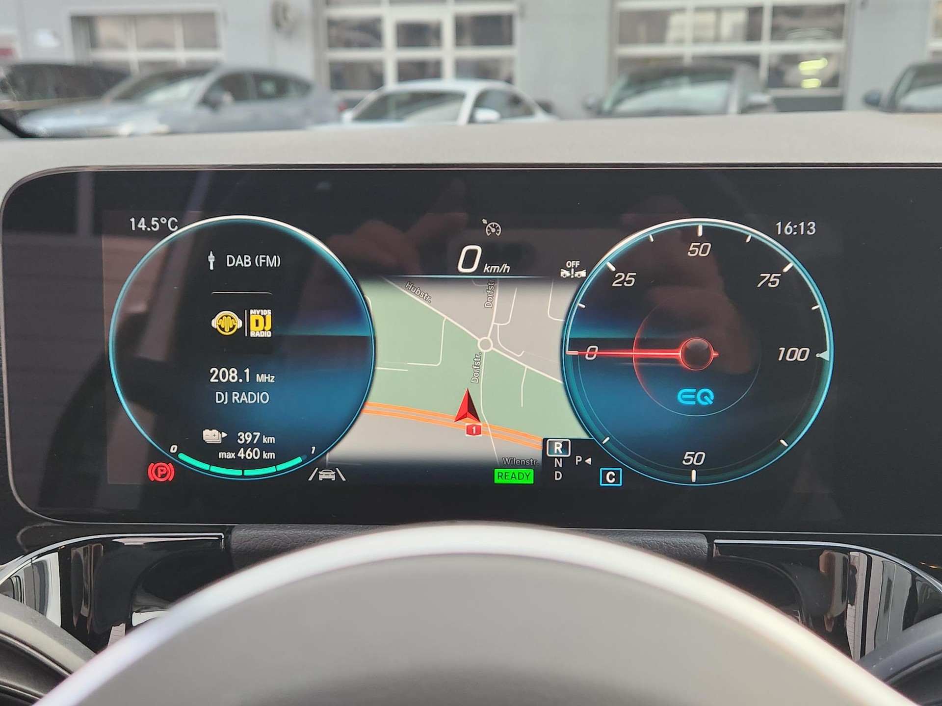 MERCEDES-BENZ EQA 250 ** BATTERIEZERTIFIKAT - KEYLESS - SITZHEIZUNG - SPURASSISTENT - KAMERA - GARANTIE BIS 7.2029 **-image-21