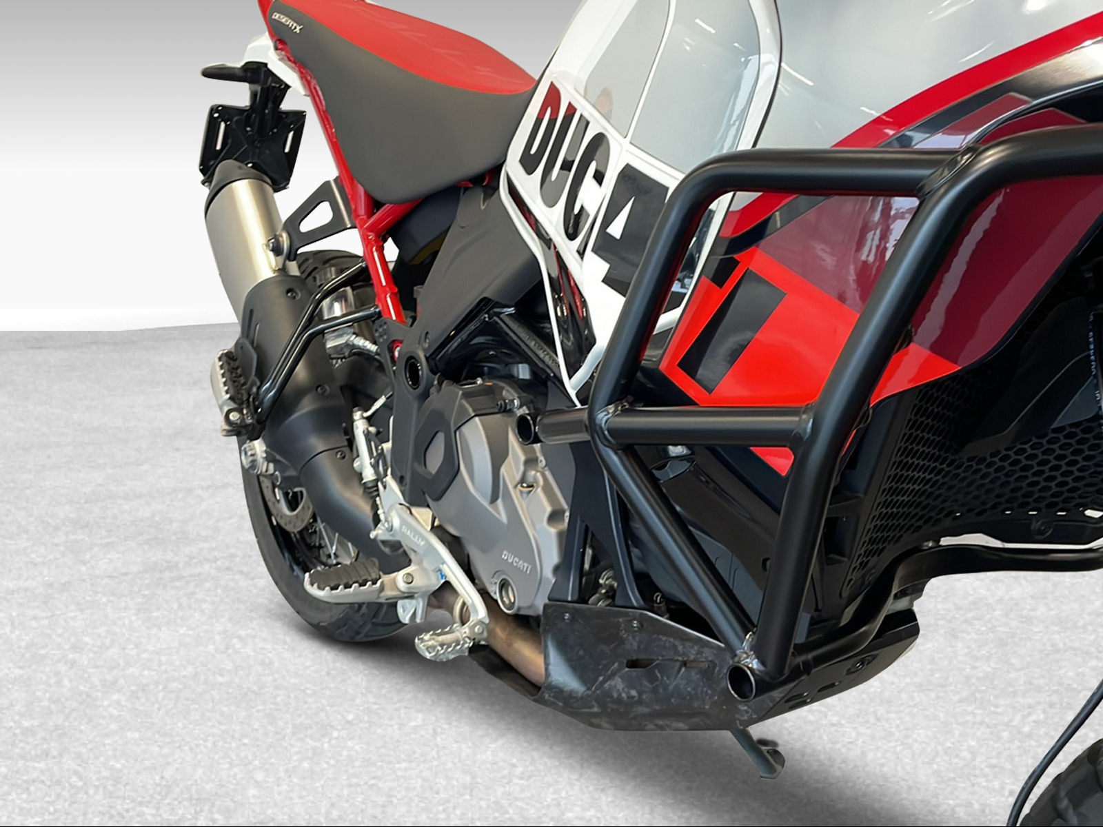 DUCATI 937 Desert X Rally ABS-image-7