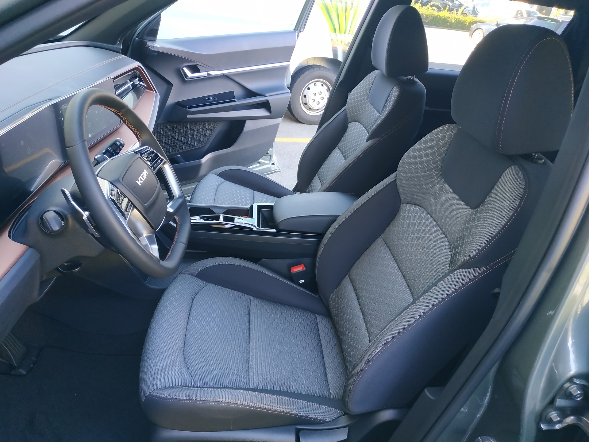 KGM-SsangYong Torres 1.5 TGDI Hybrid Platinum Automat-image-10