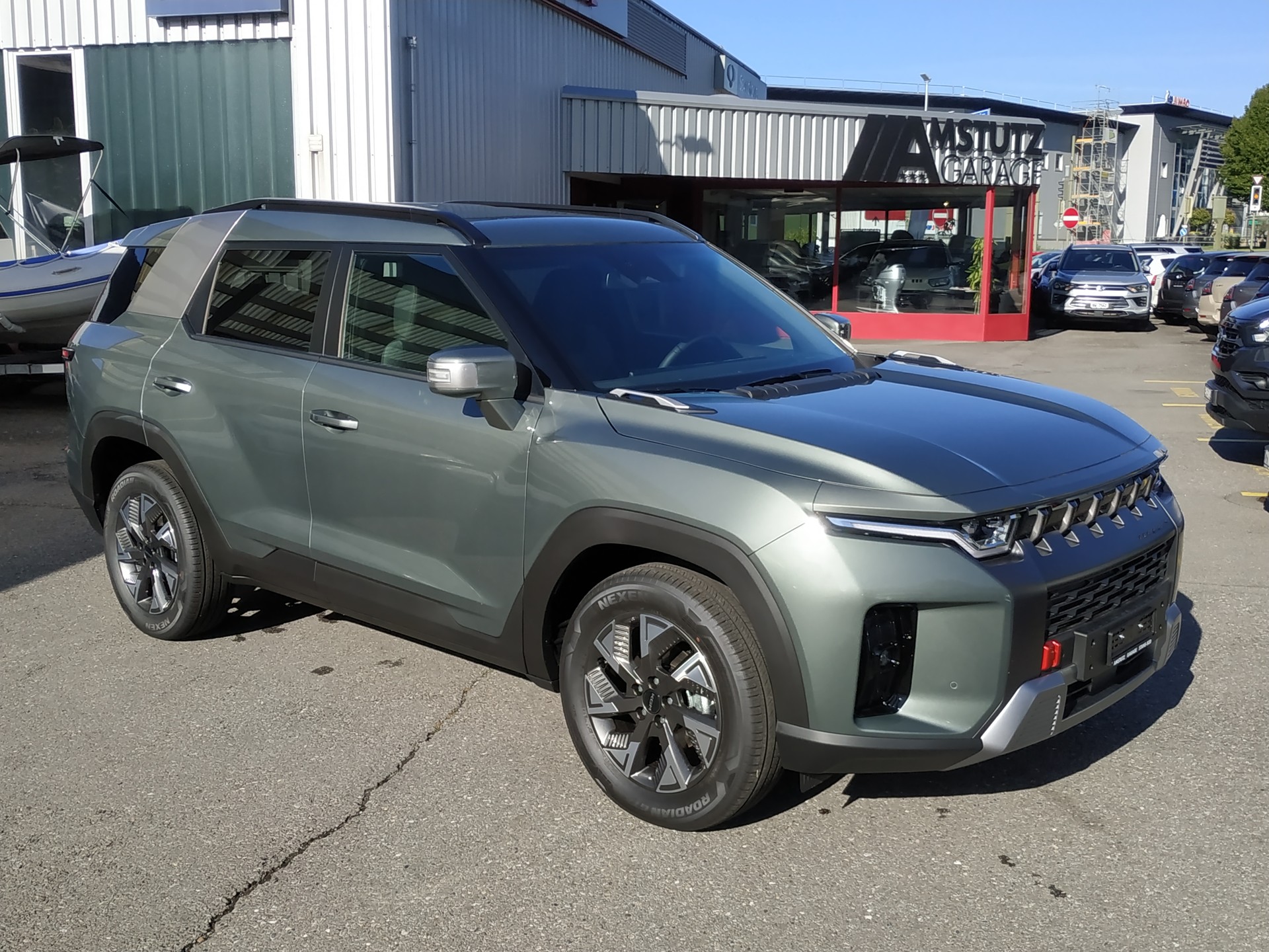 KGM-SsangYong Torres 1.5 TGDI Hybrid Platinum Automat-showroom-element-1