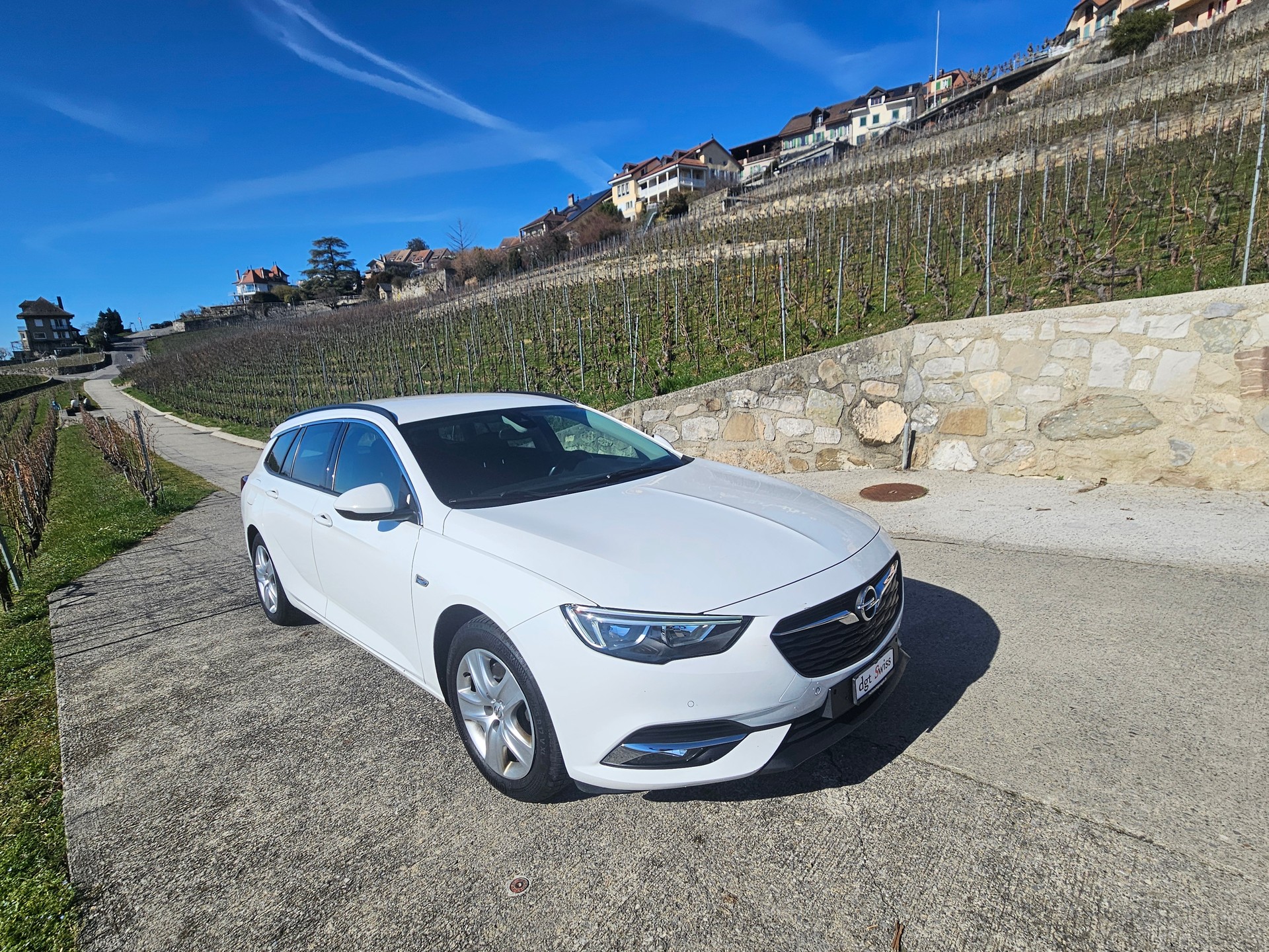 OPEL Insignia 1.6 CDTI Sports Tourer Excellence Automatic-image-6
