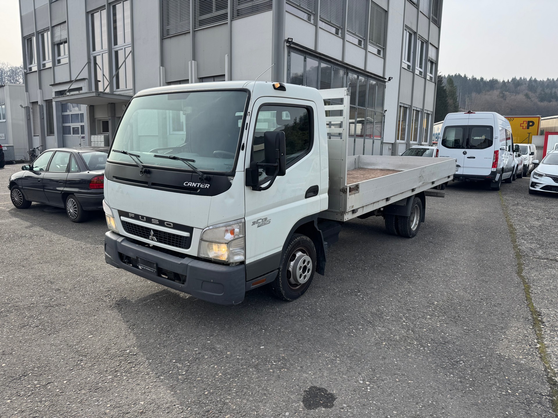 MITSUBISHI FUSO Canter 3C13 FB83SD 4SLEA1 Brücke 4.45m