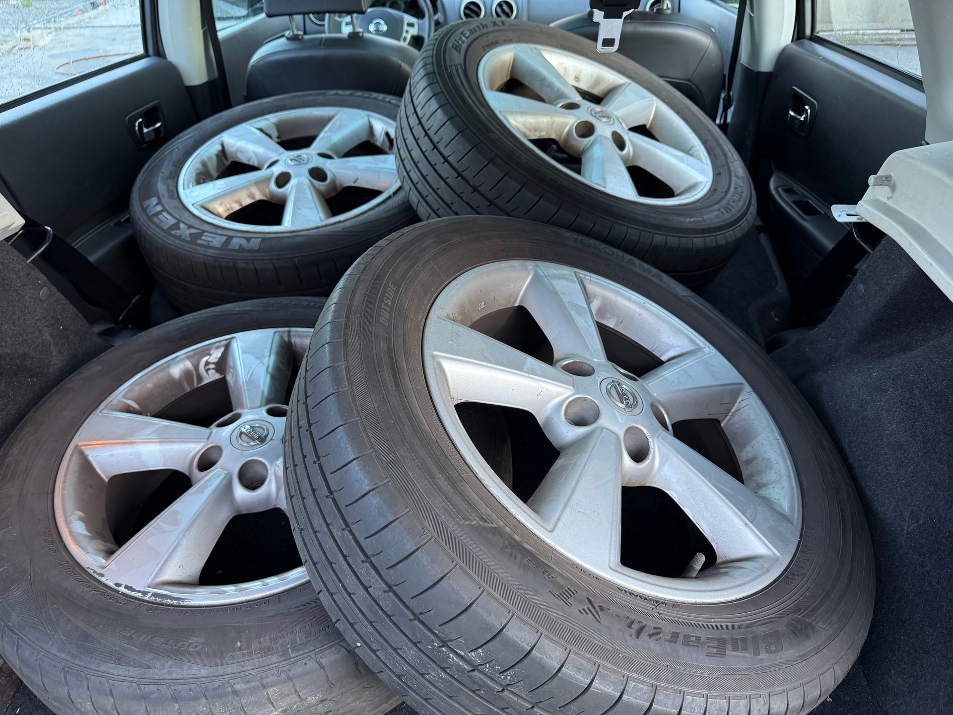 NISSAN Qashqai 2.0 dCi 4WD tekna Automatic-image-1