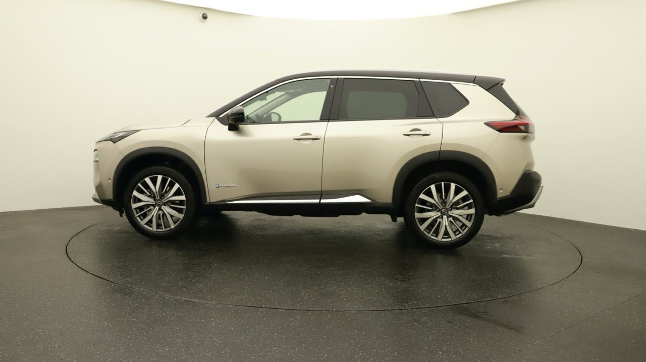 NISSAN X-Trail 1.5 VC-T e-Power 4WD 7 Sitze Tekna-showroom-element-1