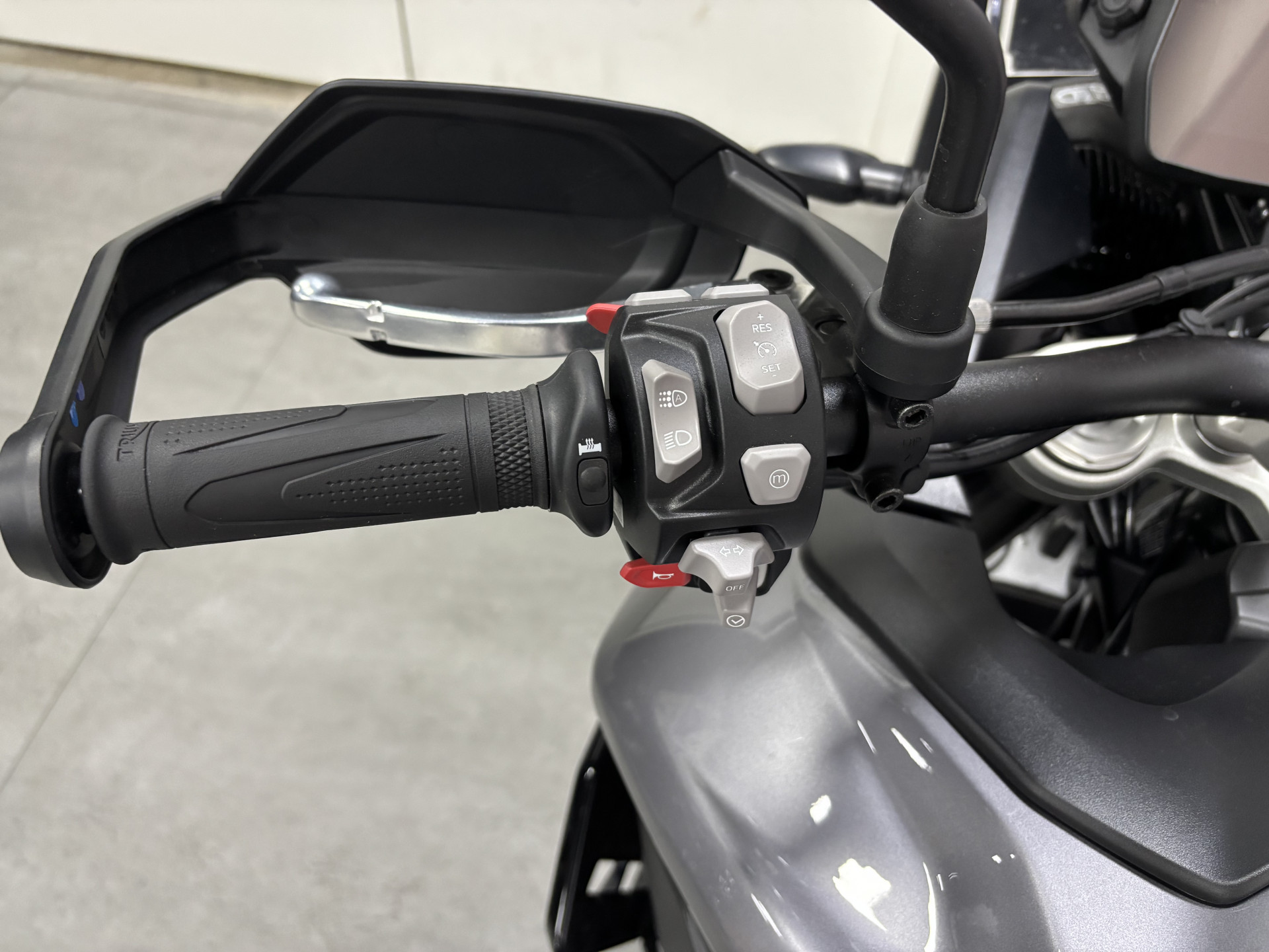 TRIUMPH Tiger 900 GT Pro-image-6