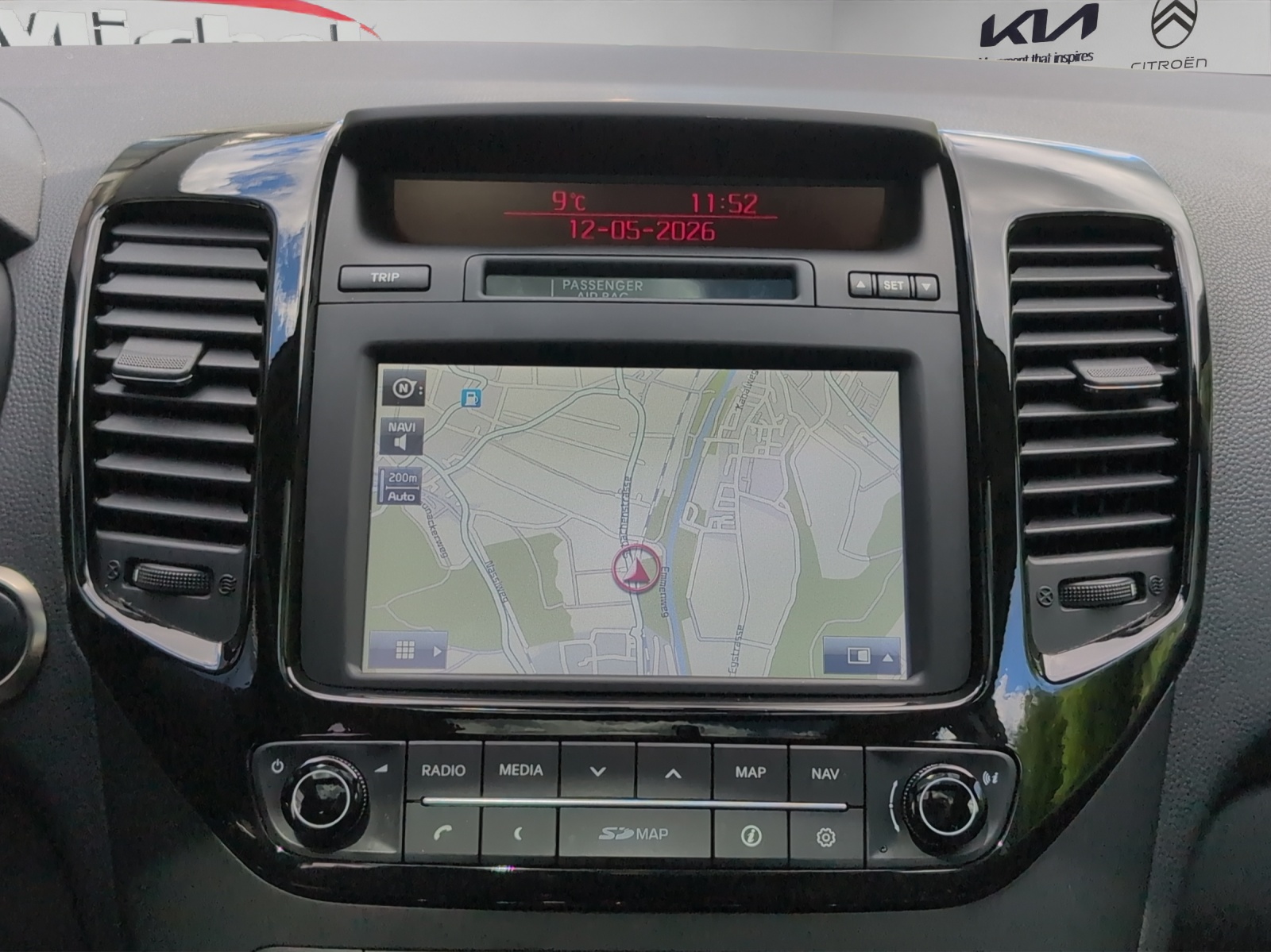 KIA Venga 1.6 CVVT Swiss Champion / inkl. Winterräder / Panorama-Glasdach / Rückfahrkamera / Occasiongarantie Premium-image-13