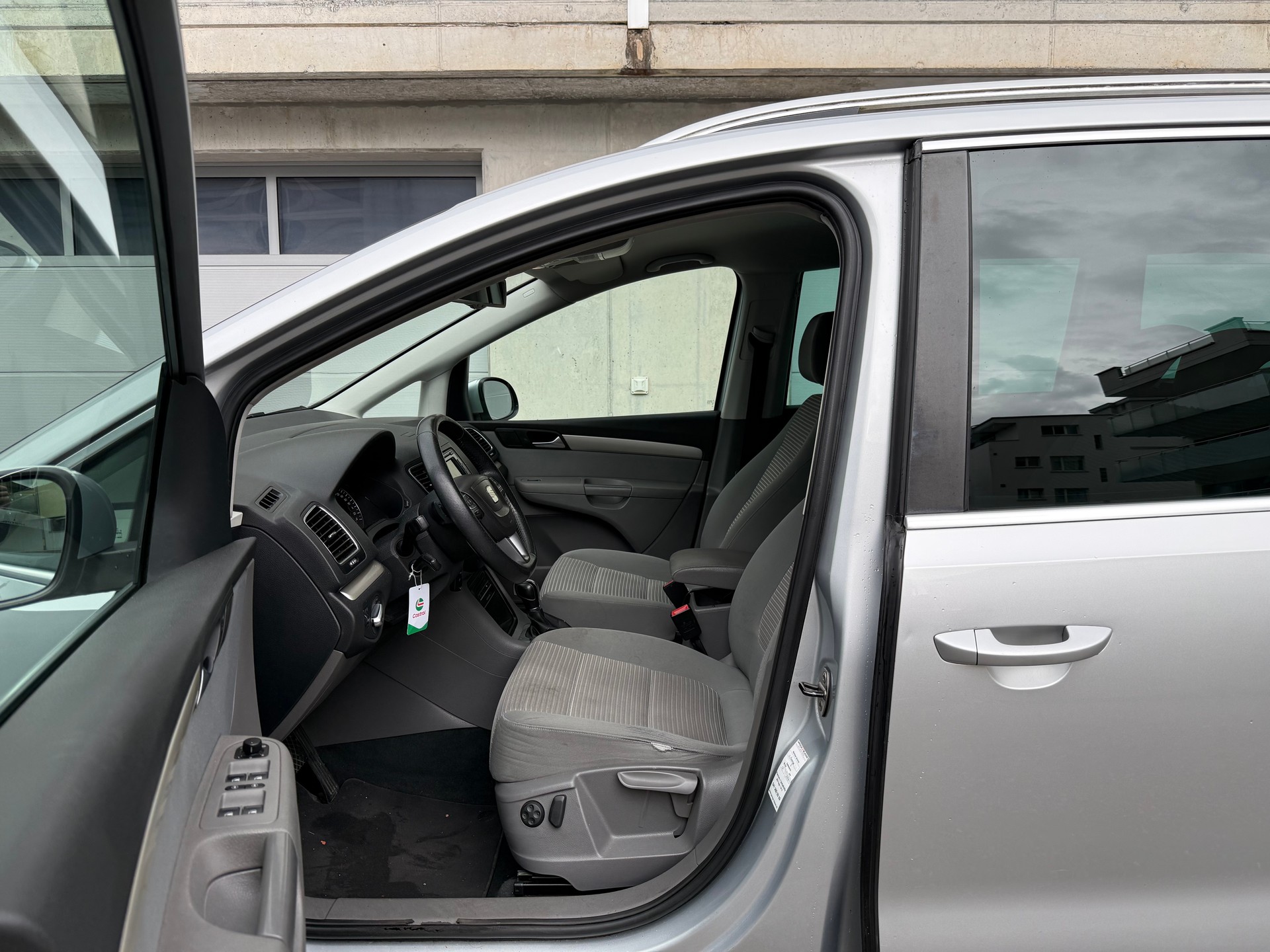 SEAT Alhambra 2.0 TDI Style Eco DSG-image-9