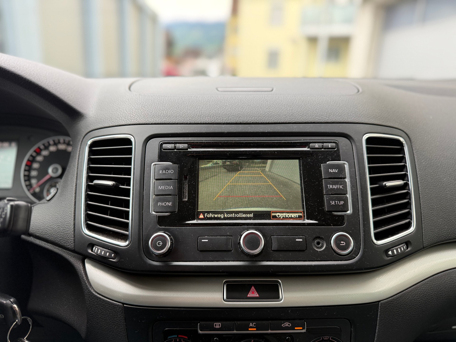 SEAT Alhambra 2.0 TDI Style Eco DSG-image-16