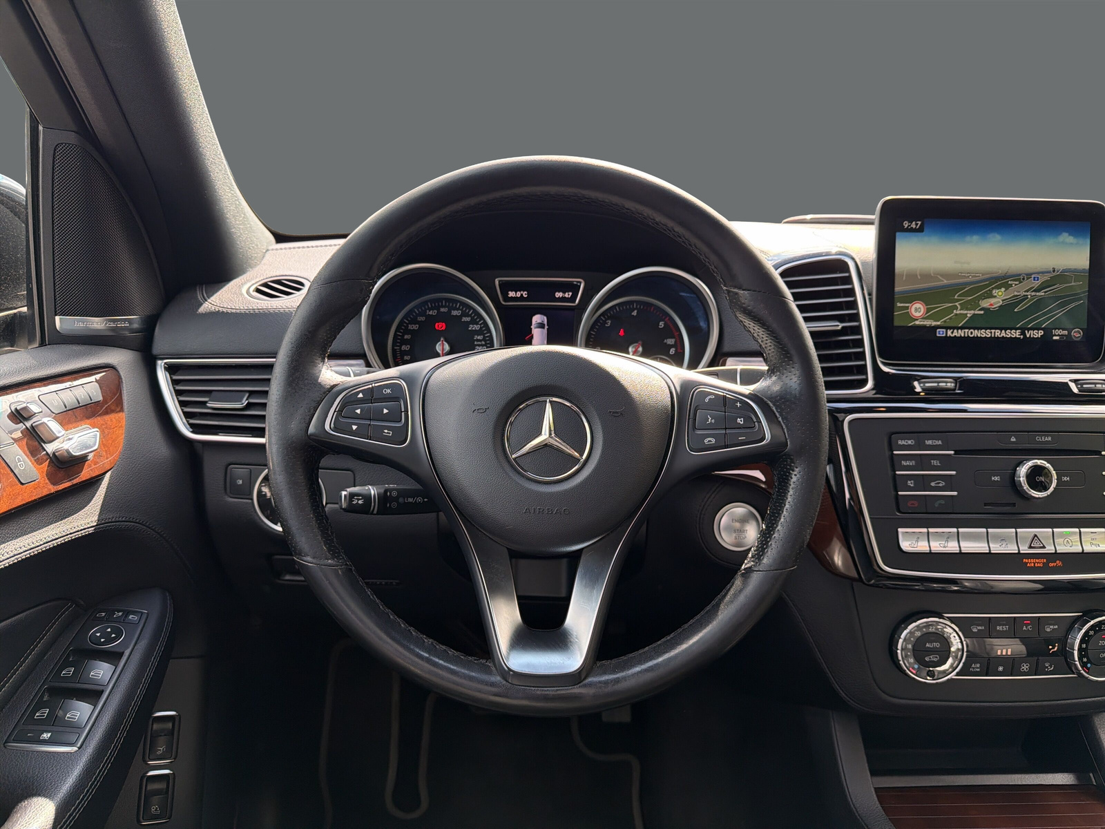 MERCEDES-BENZ GLE 350 d Executive 4M-image-9