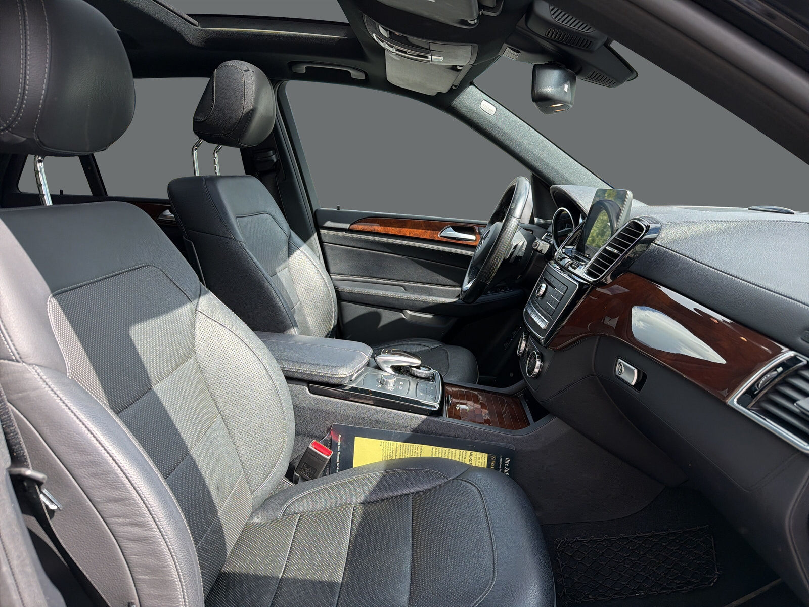 MERCEDES-BENZ GLE 350 d Executive 4M-image-16