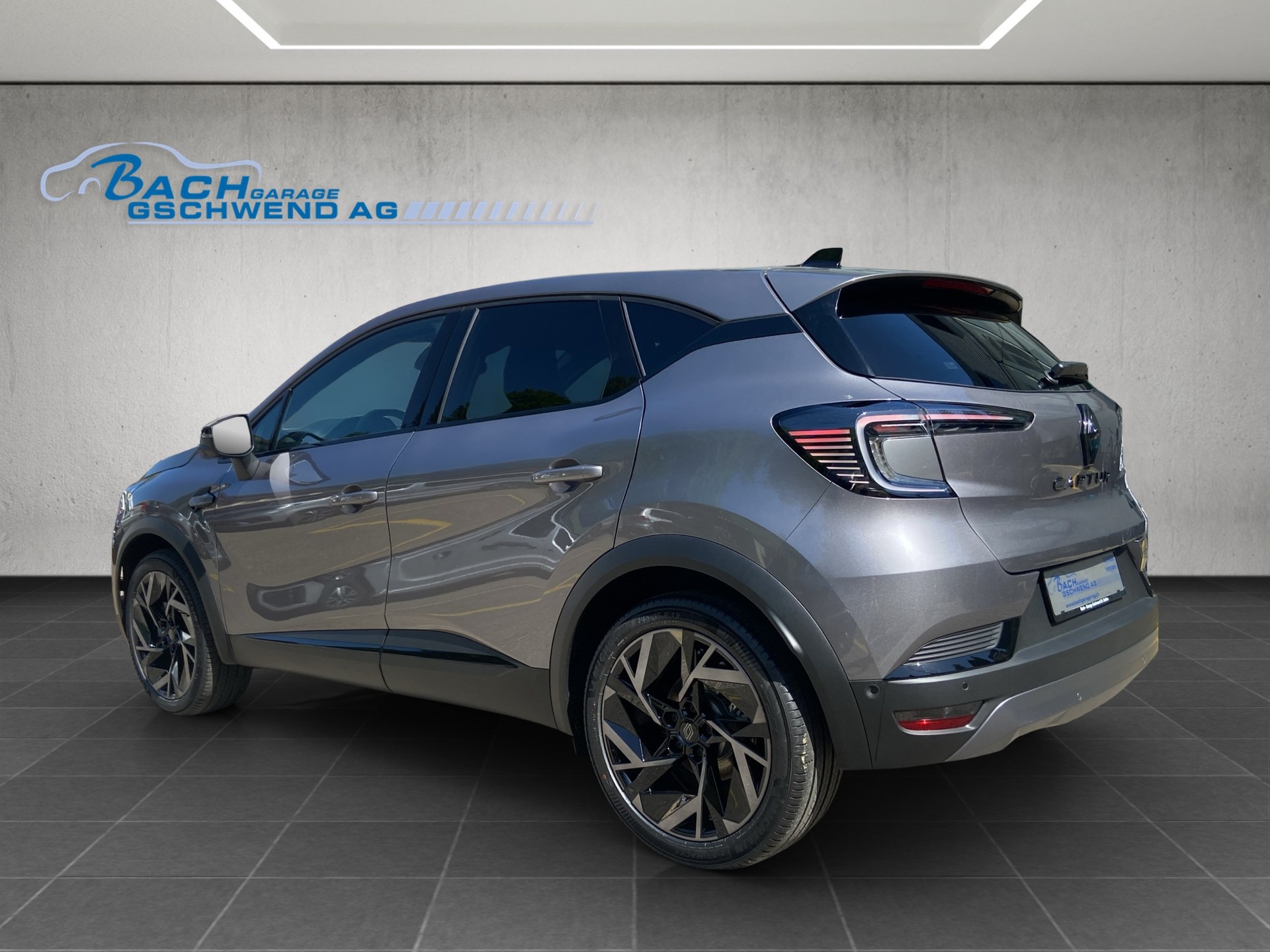 RENAULT Captur 1.8 E-Tech 160 Esprit Alpine DHT-image-4