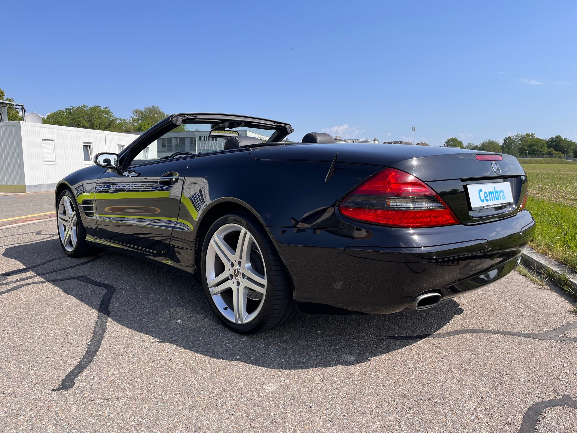 MERCEDES-BENZ SL 350 7G-Tronic * SPORT PACKAGE PAKET - SCHWARZES INTERIEUR - BOSE SOUND *-showroom-element-3