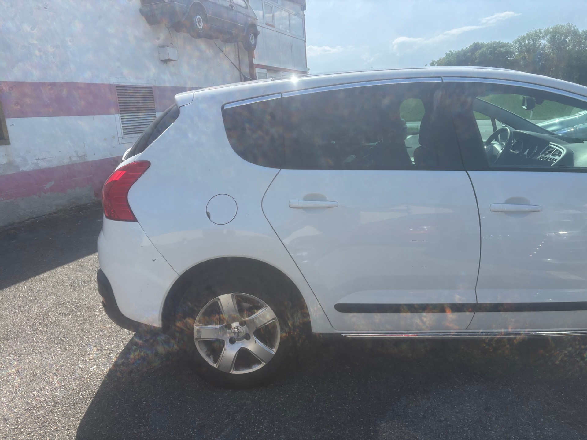 PEUGEOT 3008 1.6 16V T Platinum Tiptronic-image-5