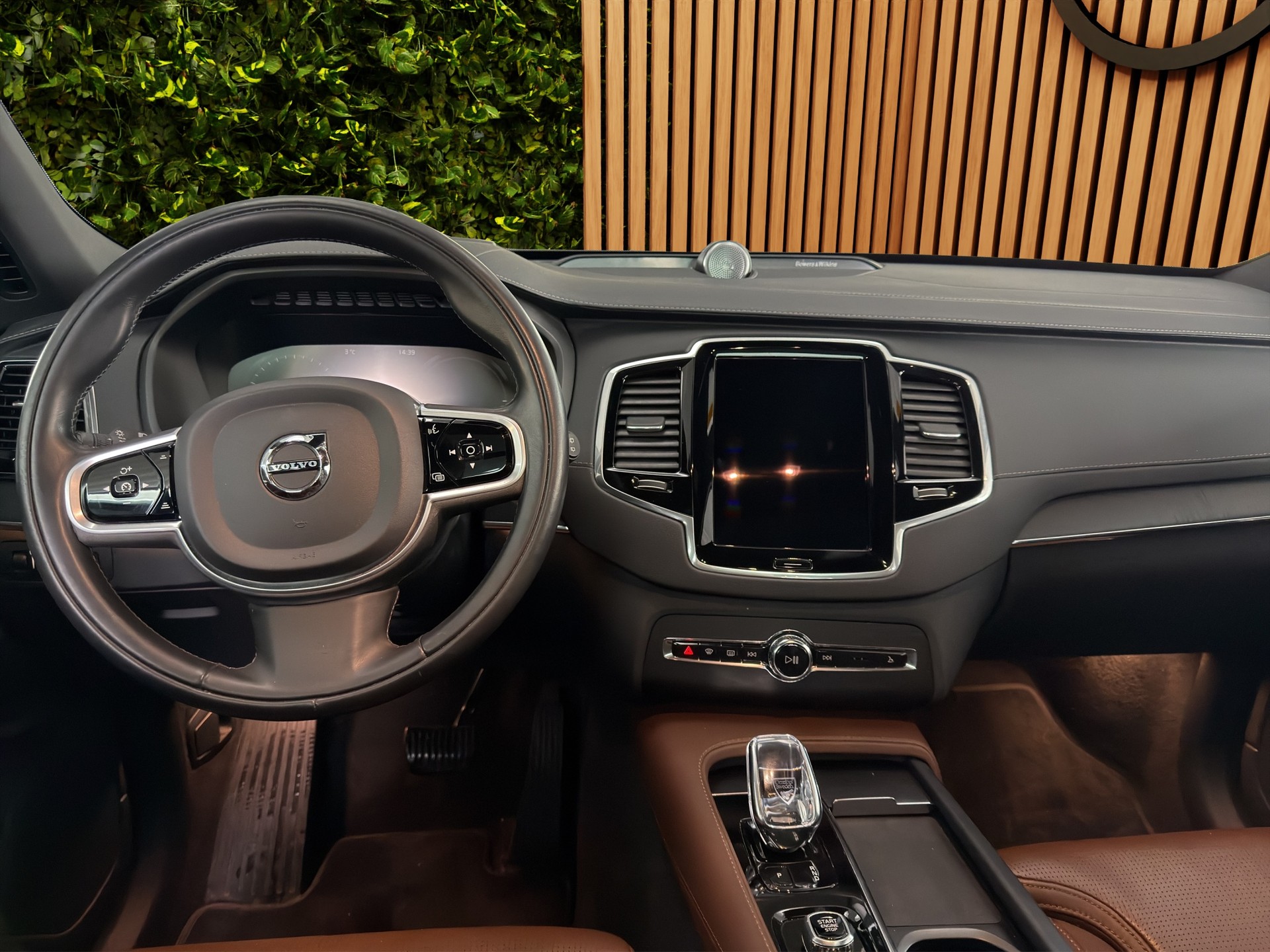 VOLVO XC90 2.0 T8 TE Inscription 7P. eAWD-image-13
