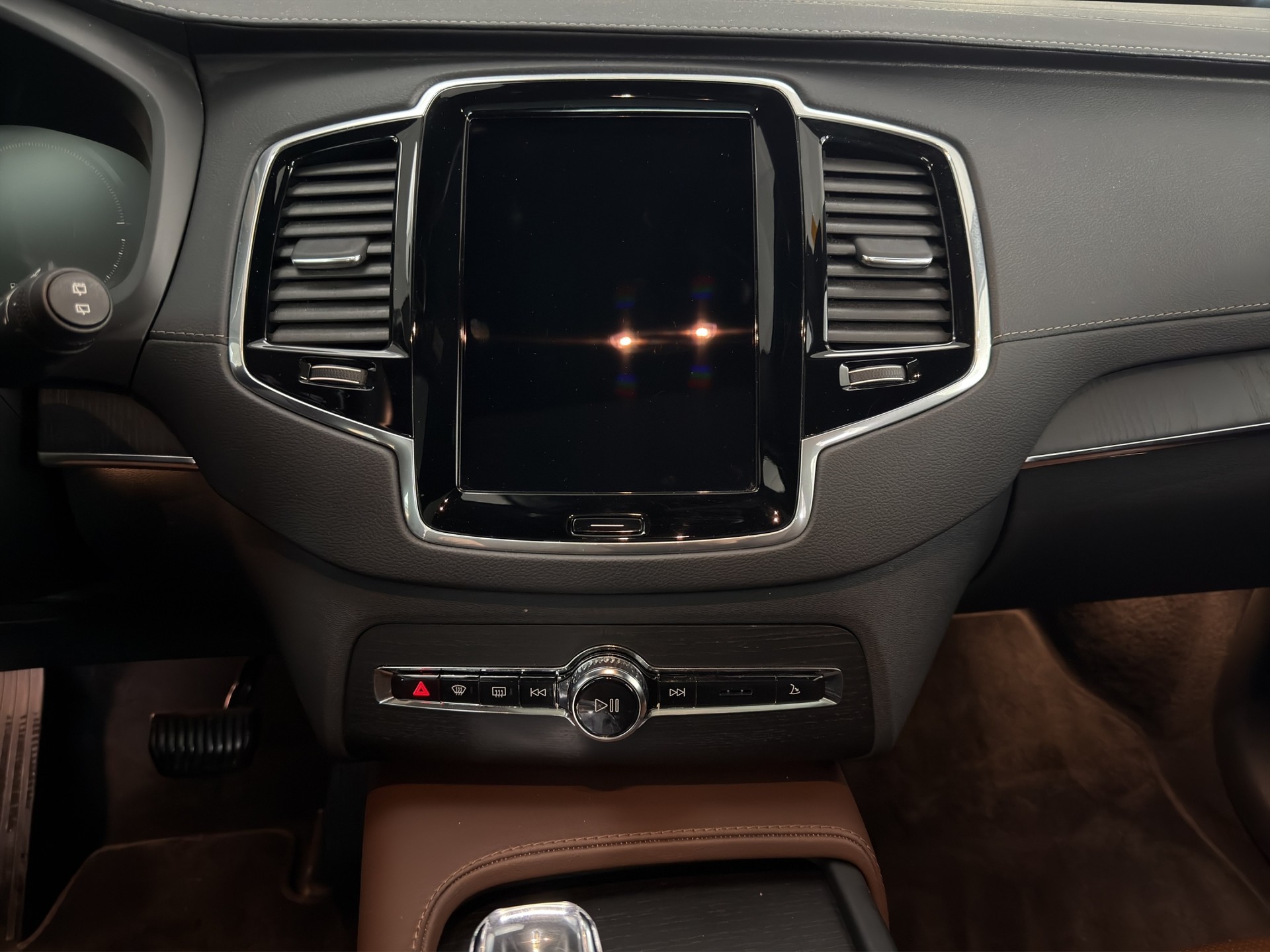 VOLVO XC90 2.0 T8 TE Inscription 7P. eAWD-image-15