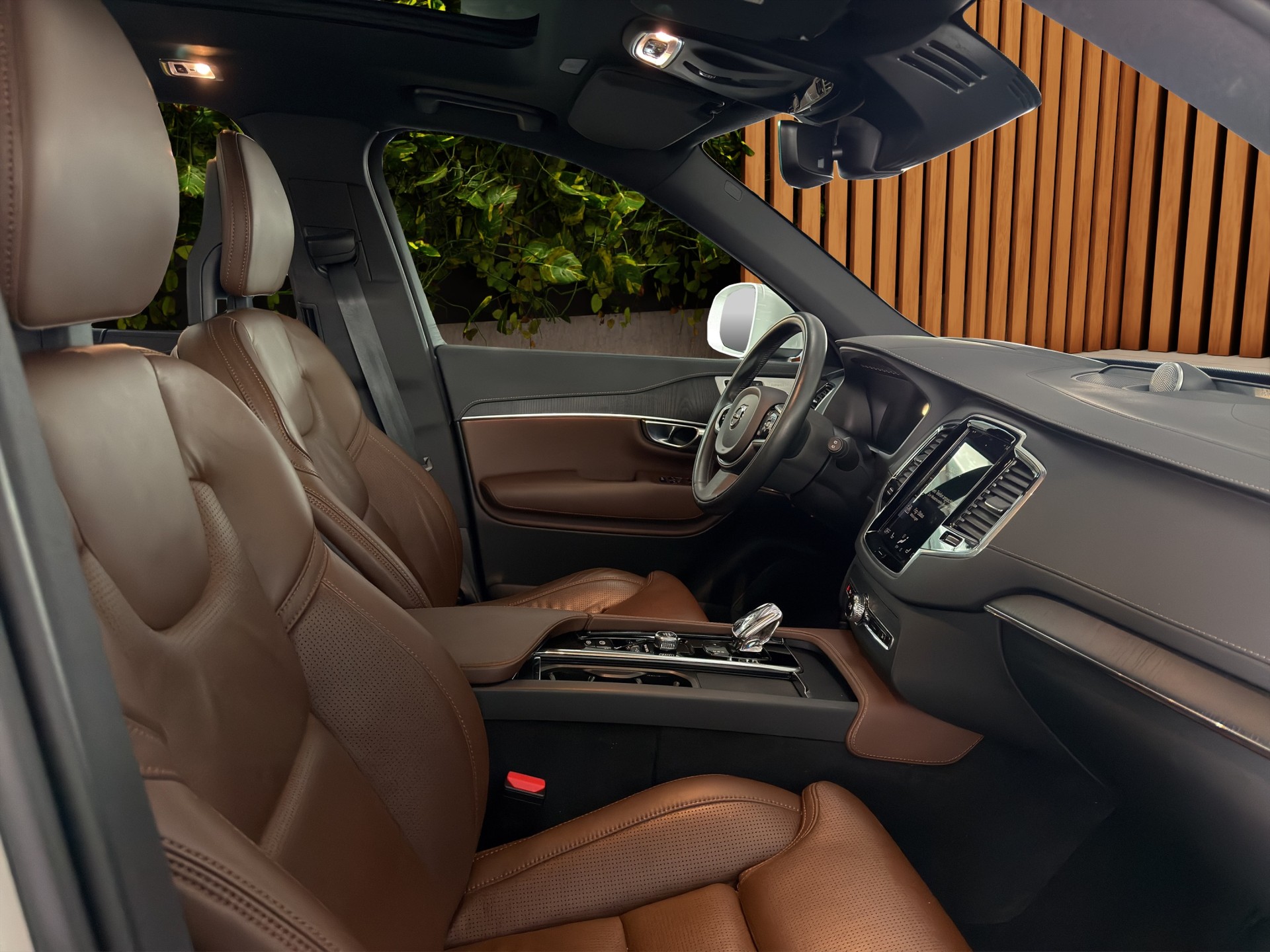 VOLVO XC90 2.0 T8 TE Inscription 7P. eAWD-image-11