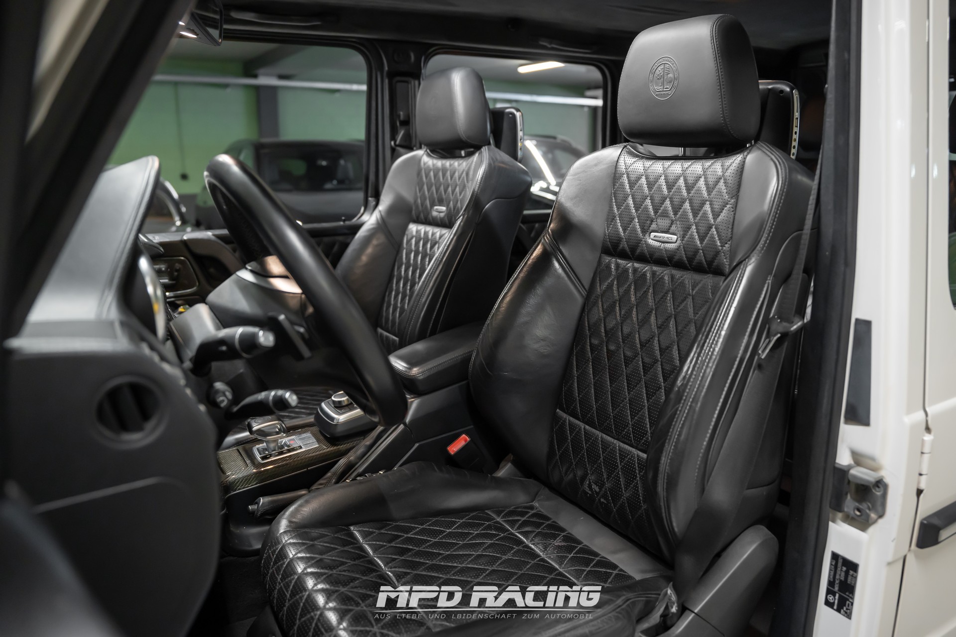 MERCEDES-BENZ G 65 AMG Automatic-image-9