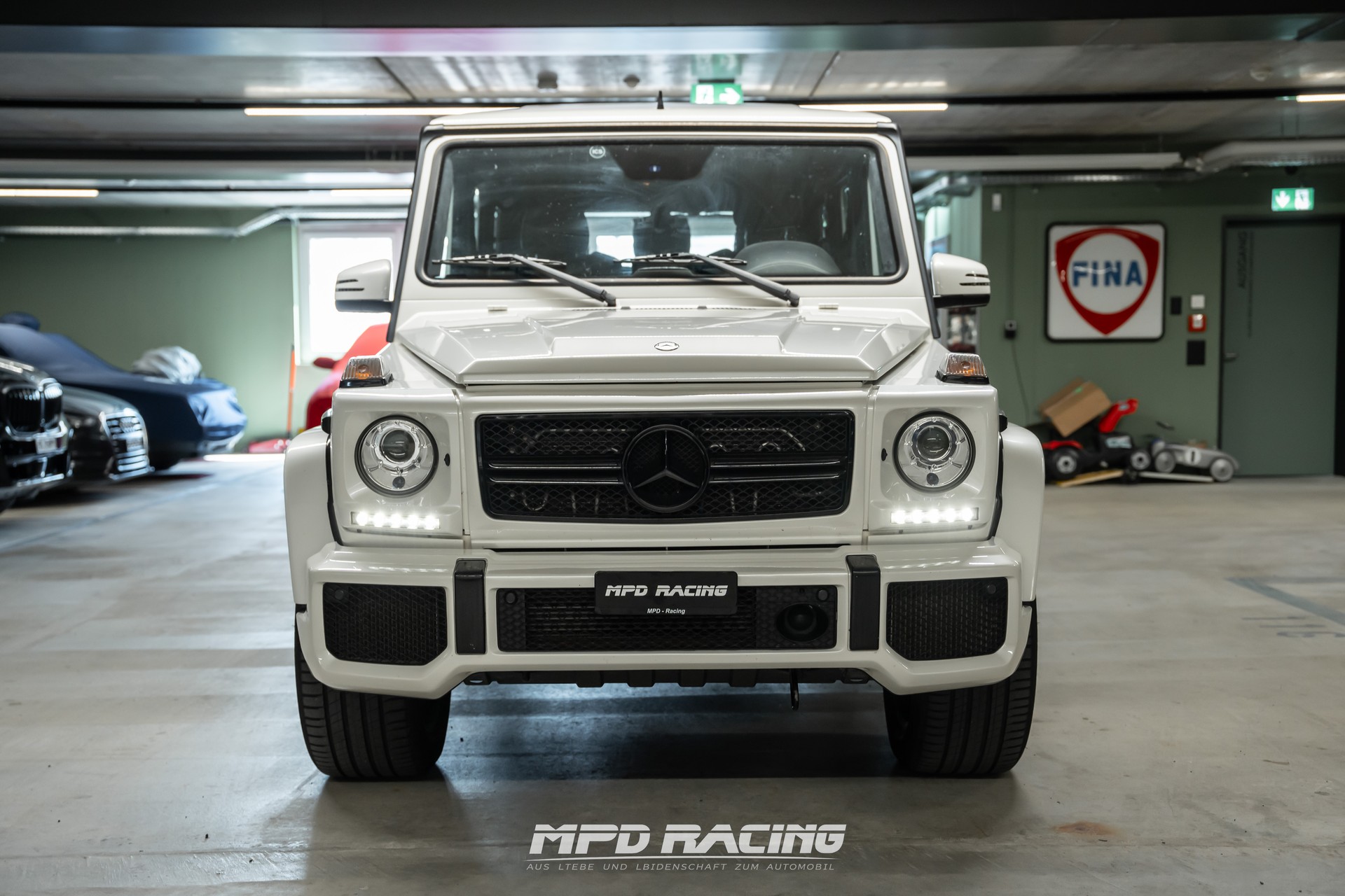 MERCEDES-BENZ G 65 AMG Automatic-showroom-element-1