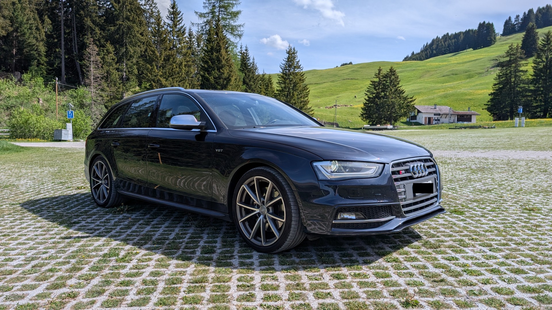 AUDI 3.0 V6 TFSI quattro S-Tronic-image-1