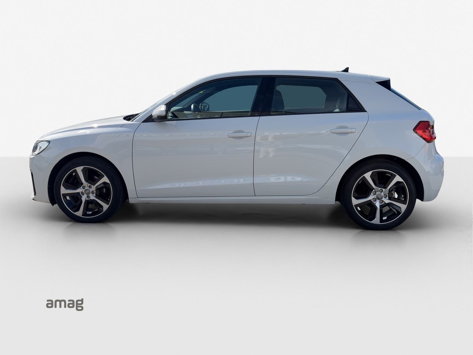 AUDI A1 Sportback 30 TFSI advanced S-tronic-showroom-element-1