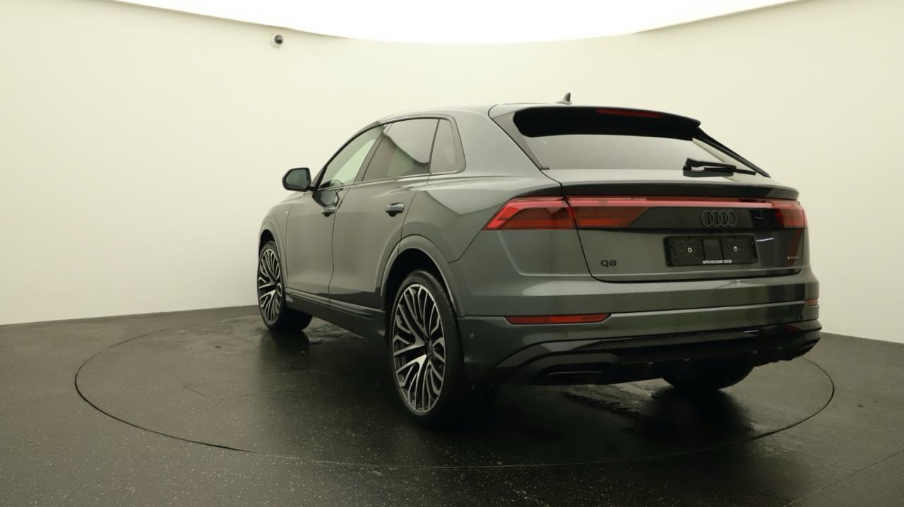 AUDI Q8 SUV TDI quattro 210 kW S line-showroom-element-3