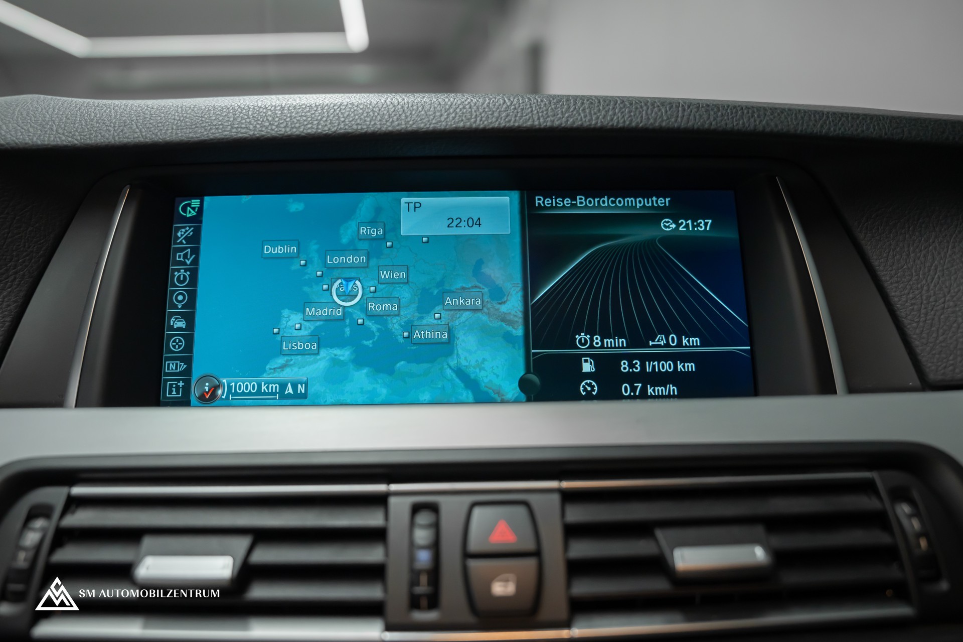 BMW 528i xDrive Touring Steptronic xDrive M Sport / Rückfahrkamera / Komfortzugang / Ambiente-image-23