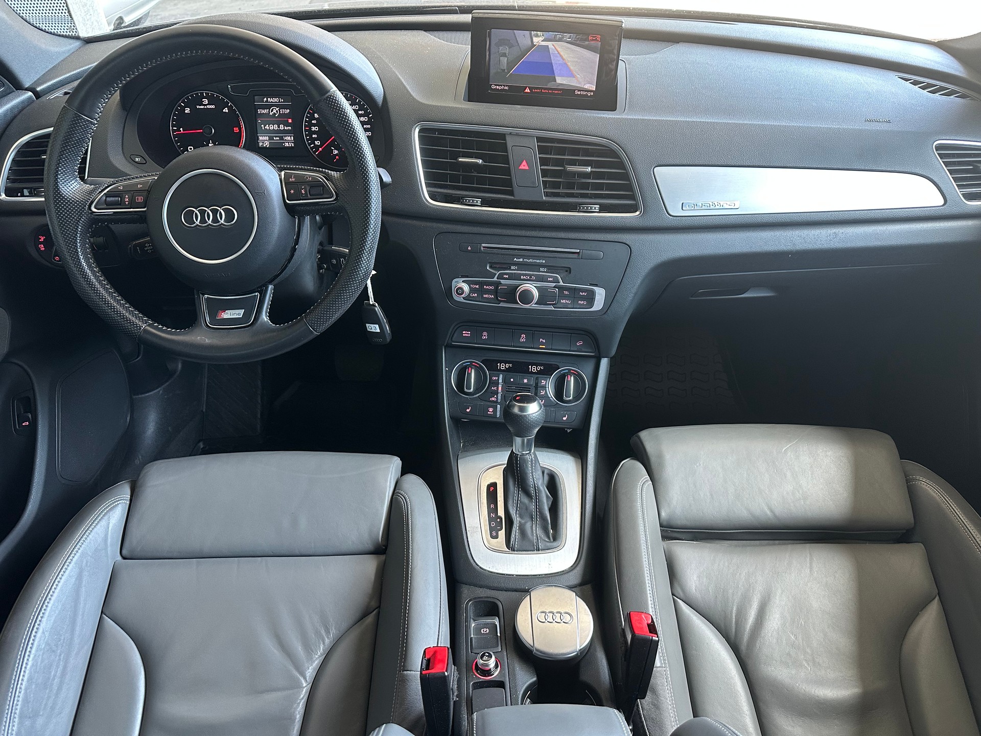 AUDI Q3 2.0 TDI quattro S-tronic-image-6