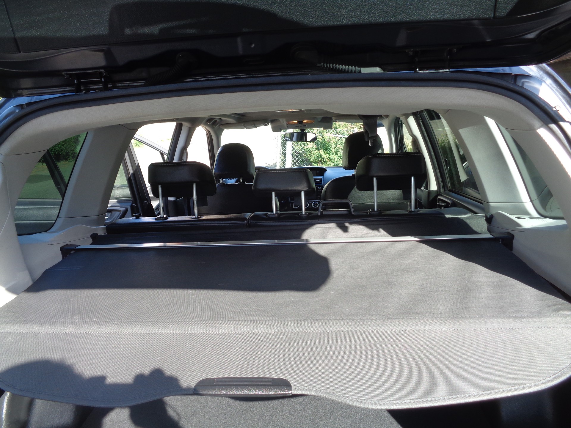 SUBARU Forester 2.0i Swiss Plus Lineartronic-image-15