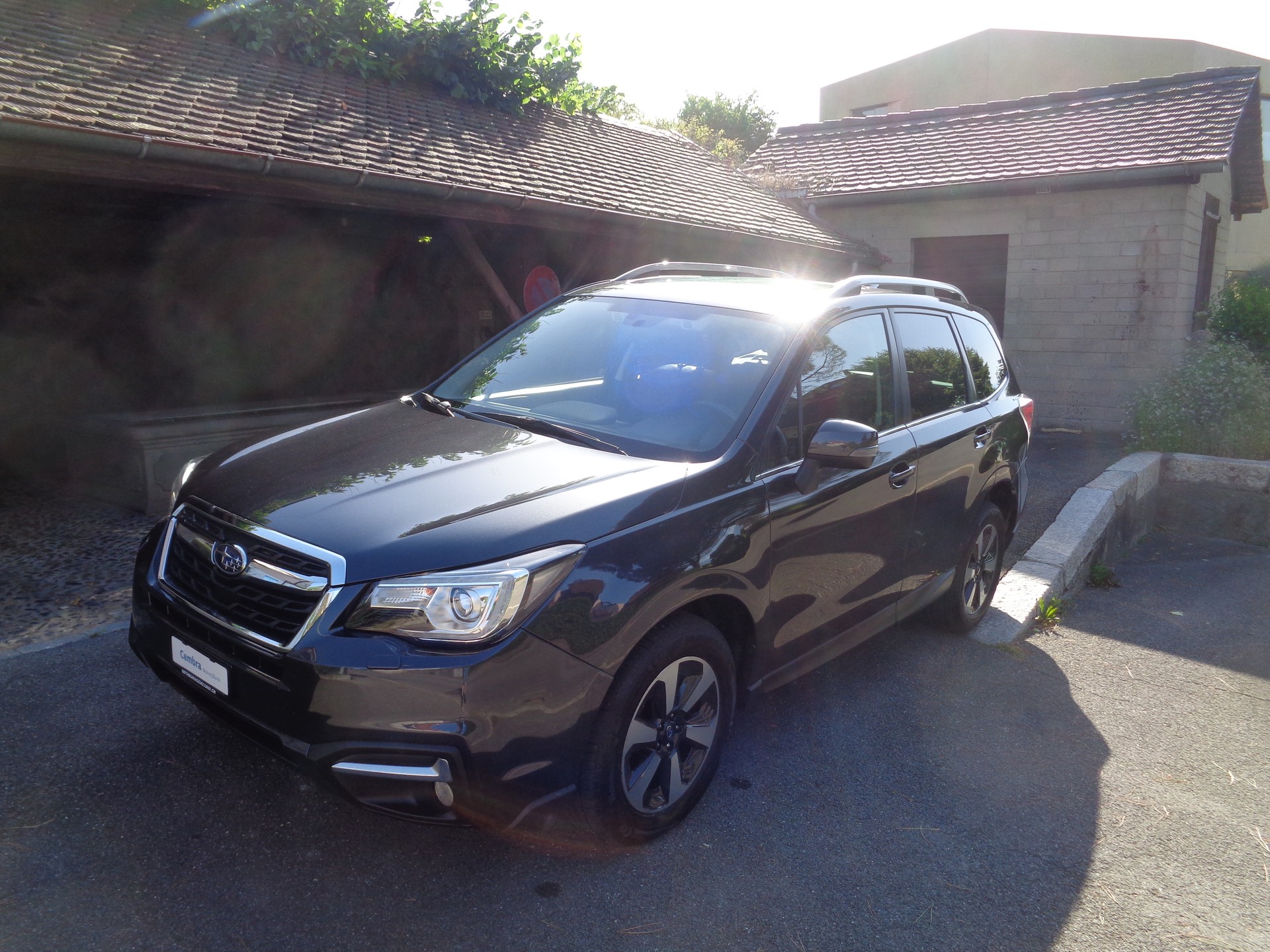 SUBARU Forester 2.0i Swiss Plus Lineartronic-image-2