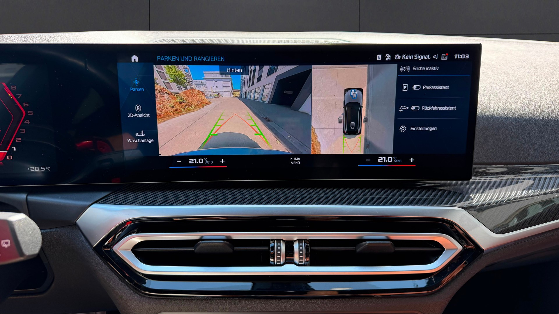 BMW M3 Touring xDrive Competition M-image-18
