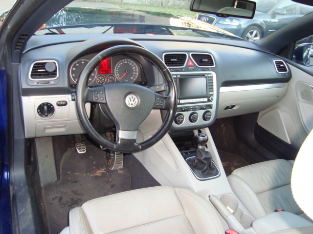 VW Eos 2.0 FSI Turbo-image-7