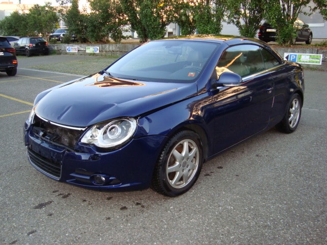 VW Eos 2.0 FSI Turbo-image-1