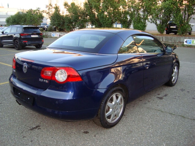 VW Eos 2.0 FSI Turbo-image-4