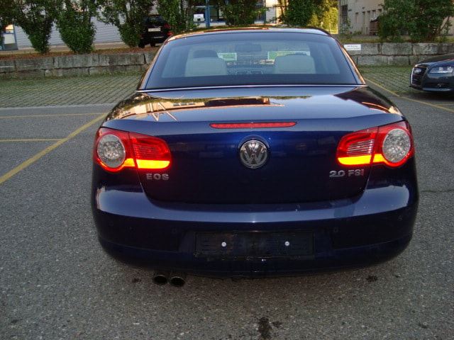 VW Eos 2.0 FSI Turbo-image-3