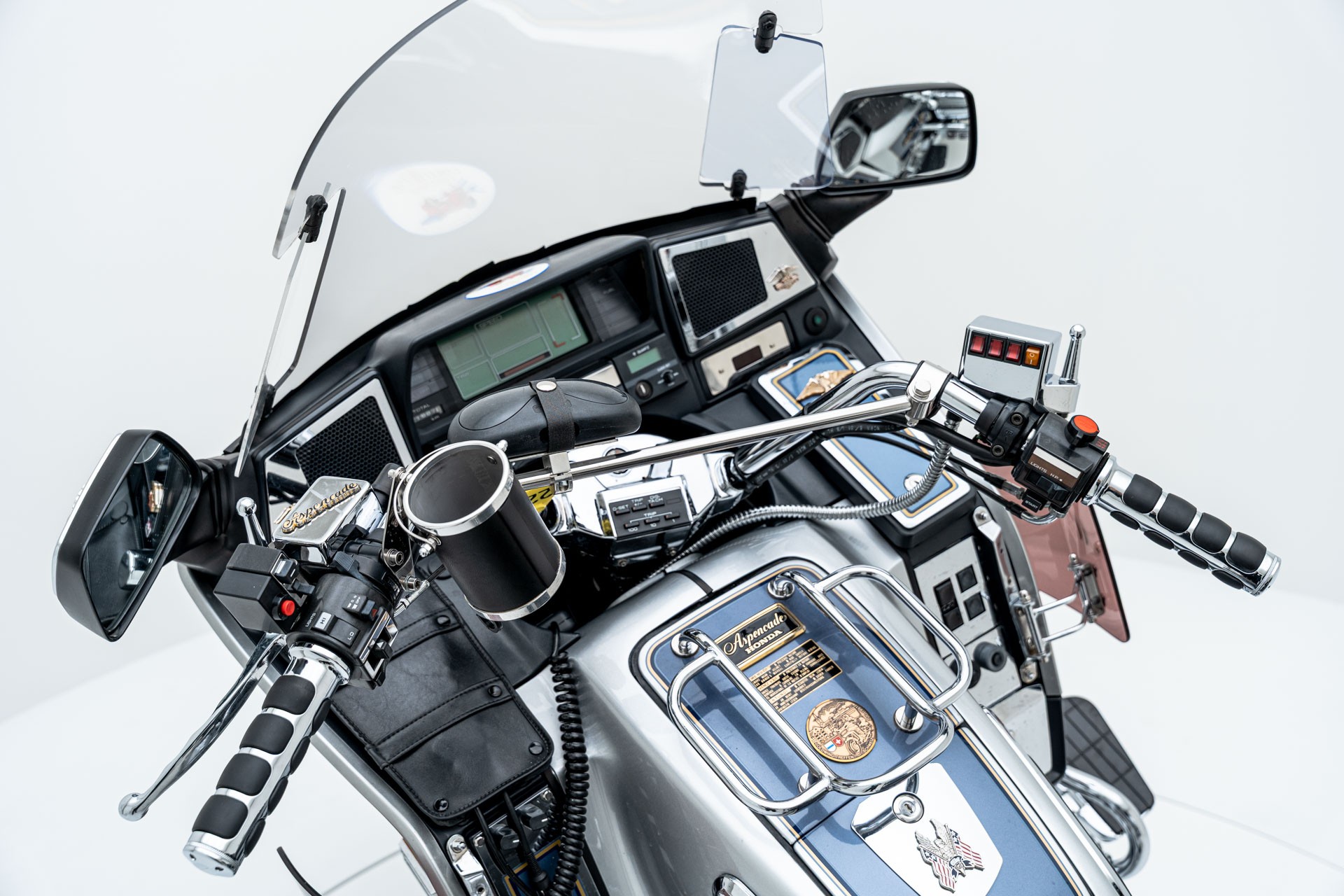 HONDA GL 1200 Goldwing-image-7