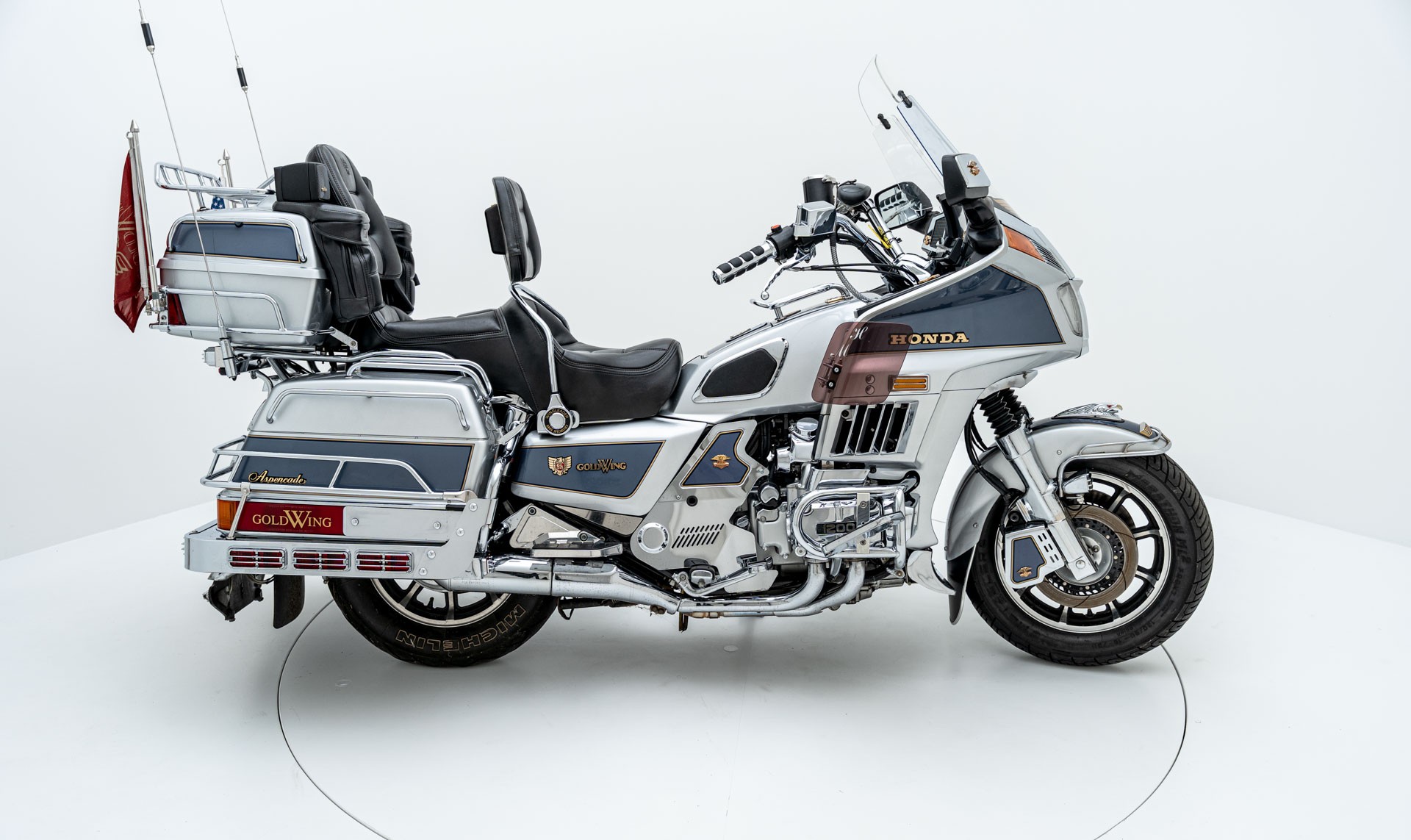 HONDA GL 1200 Goldwing-image-0