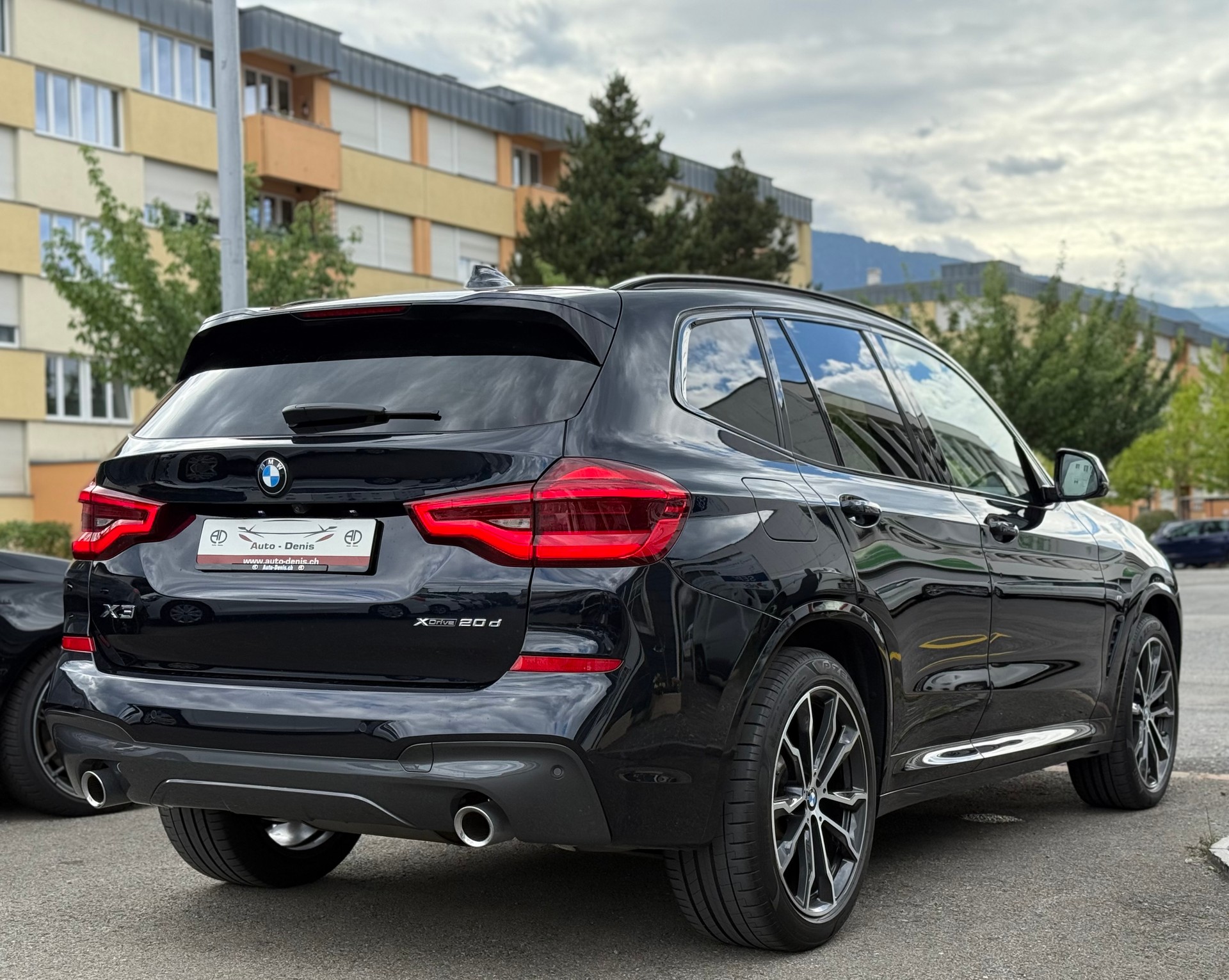 BMW X3 20d xDrive paddles *Traumausstattung*-image-4