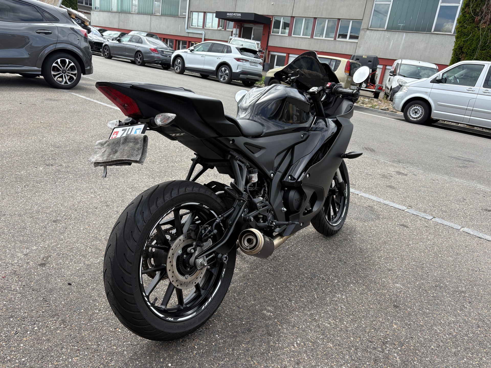YAMAHA YZF-R 125 ABS-image-7