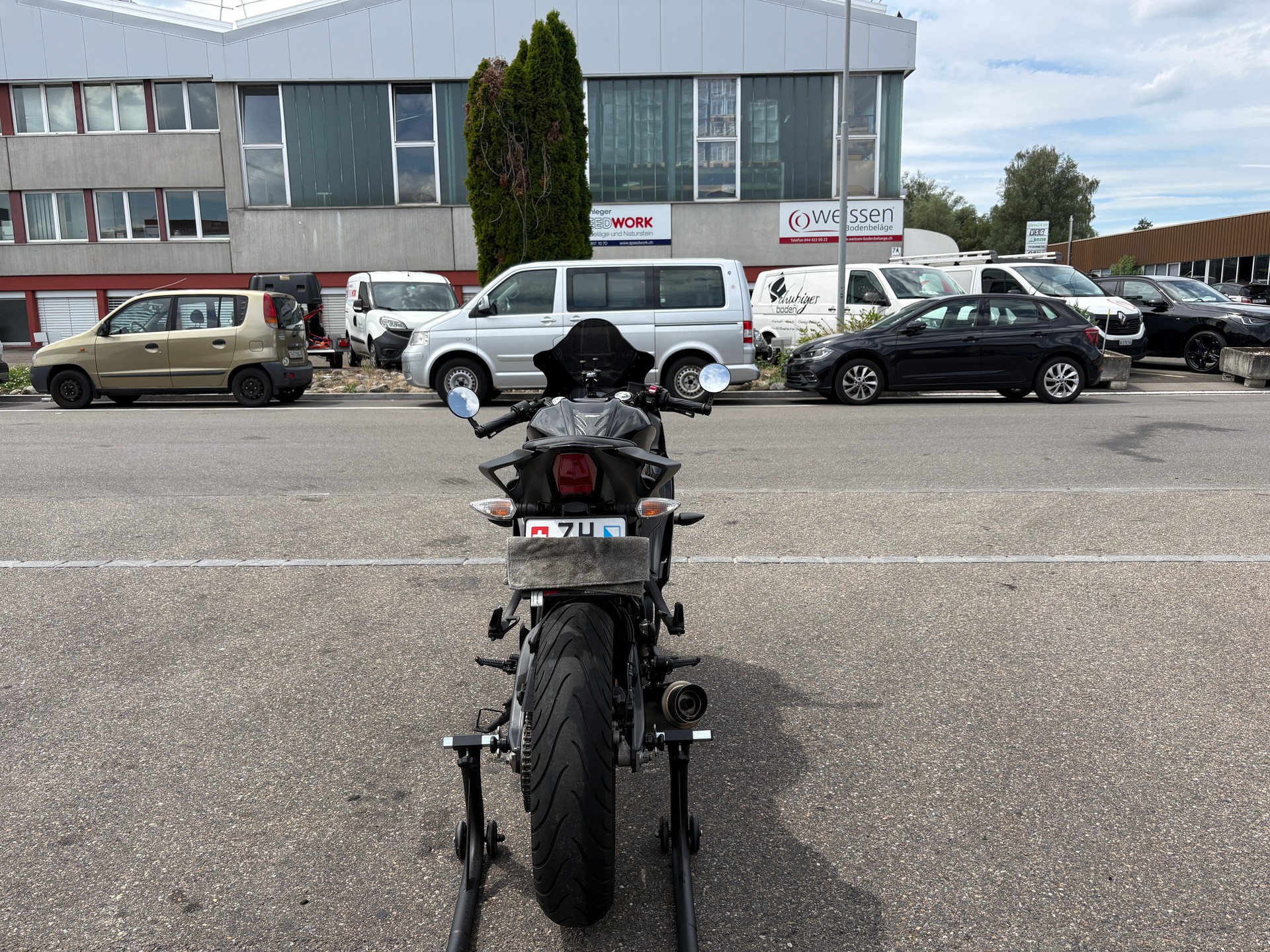 YAMAHA YZF-R 125 ABS-image-5