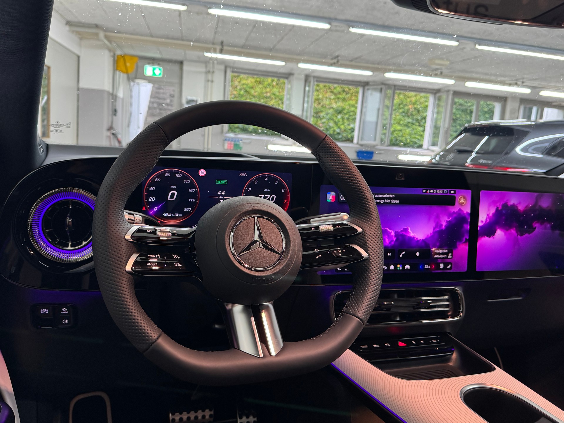 MERCEDES-BENZ GLB 220 4Matic 8G-Tronic-image-9