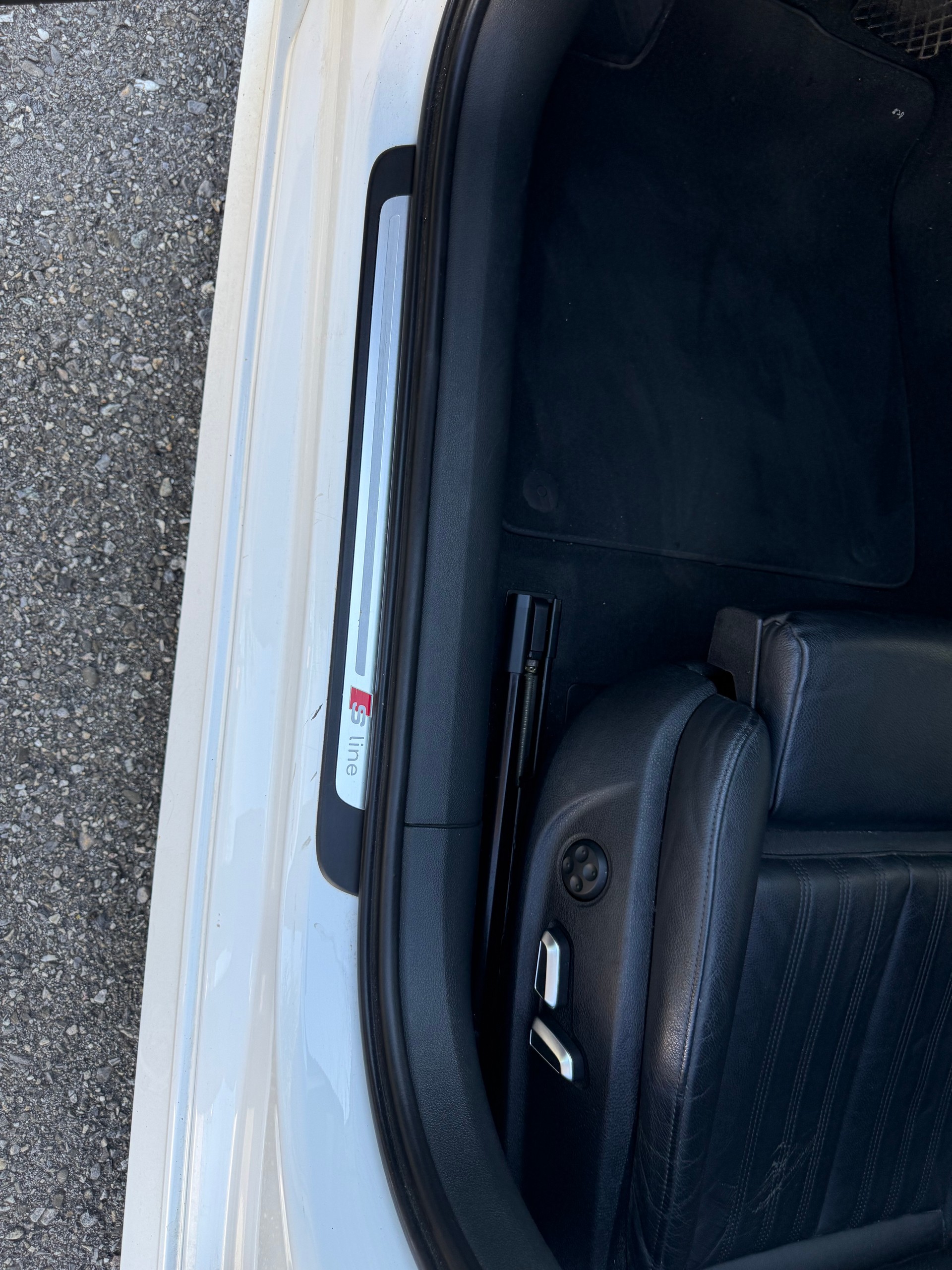 AUDI A6 Avant 3.0 TDI V6 quattro S-tronic-image-6