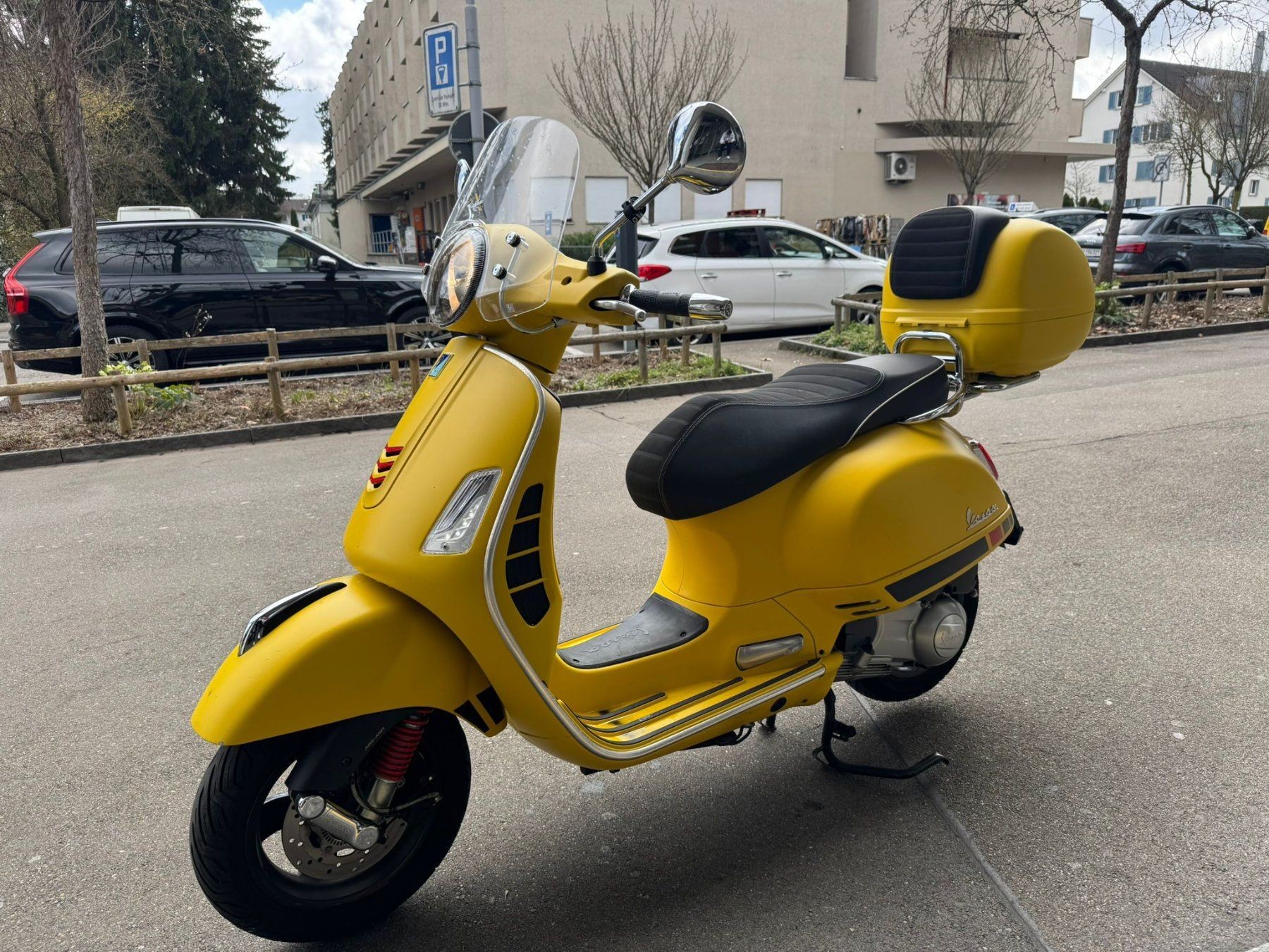 PIAGGIO Vespa GTS Super 300 i.e ABS-image-0